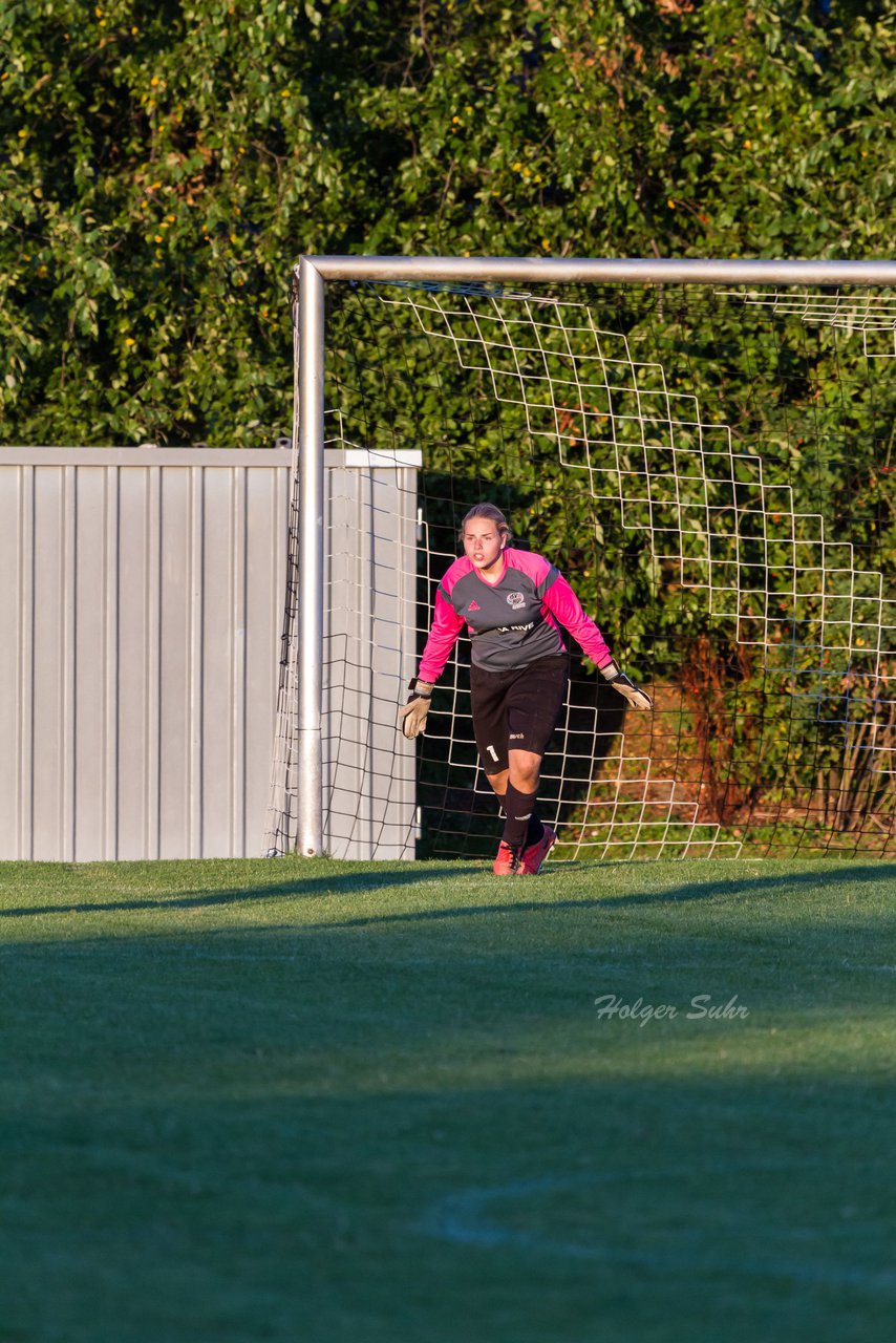 Bild 309 - B-Juniorinnen SG Wilstermarsch - SV Henstedt Ulzburg : Ergebnis: 5:1